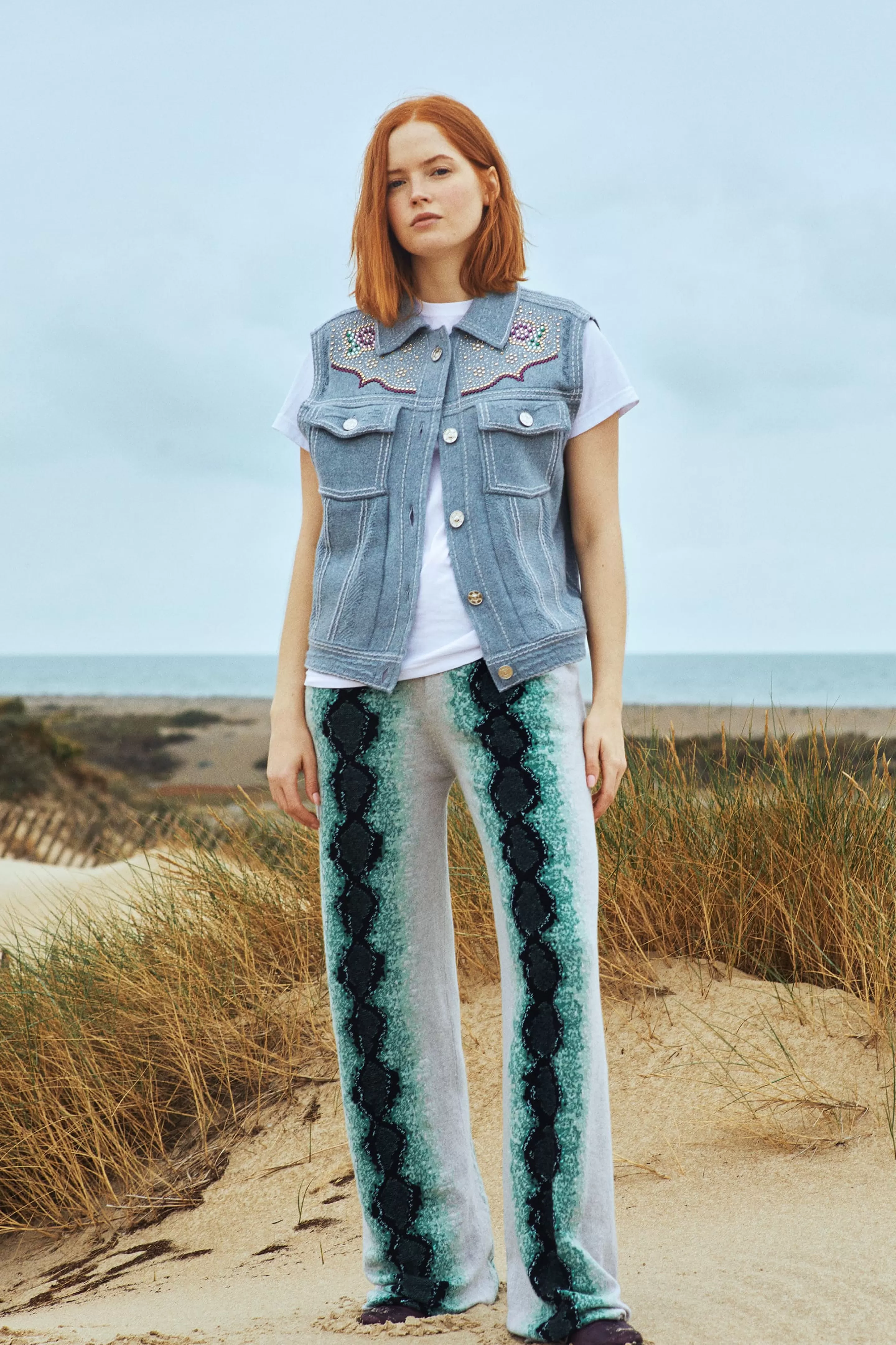 Barrie Oversize Sleeveless Strassed Denim Jacket In Cashmere And Cotton Discount